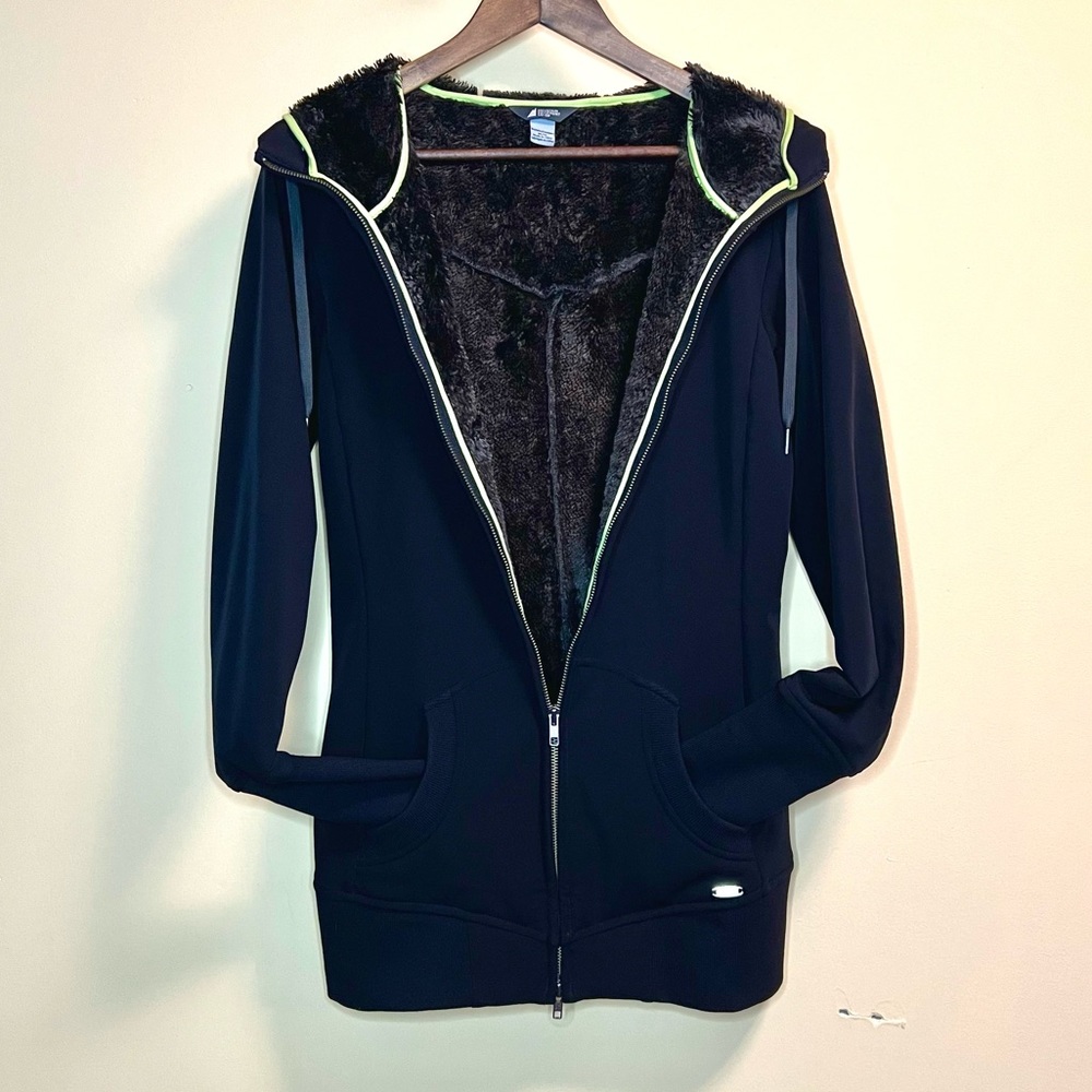 MEC Soft Shell Jacket - Picture 3 of 4